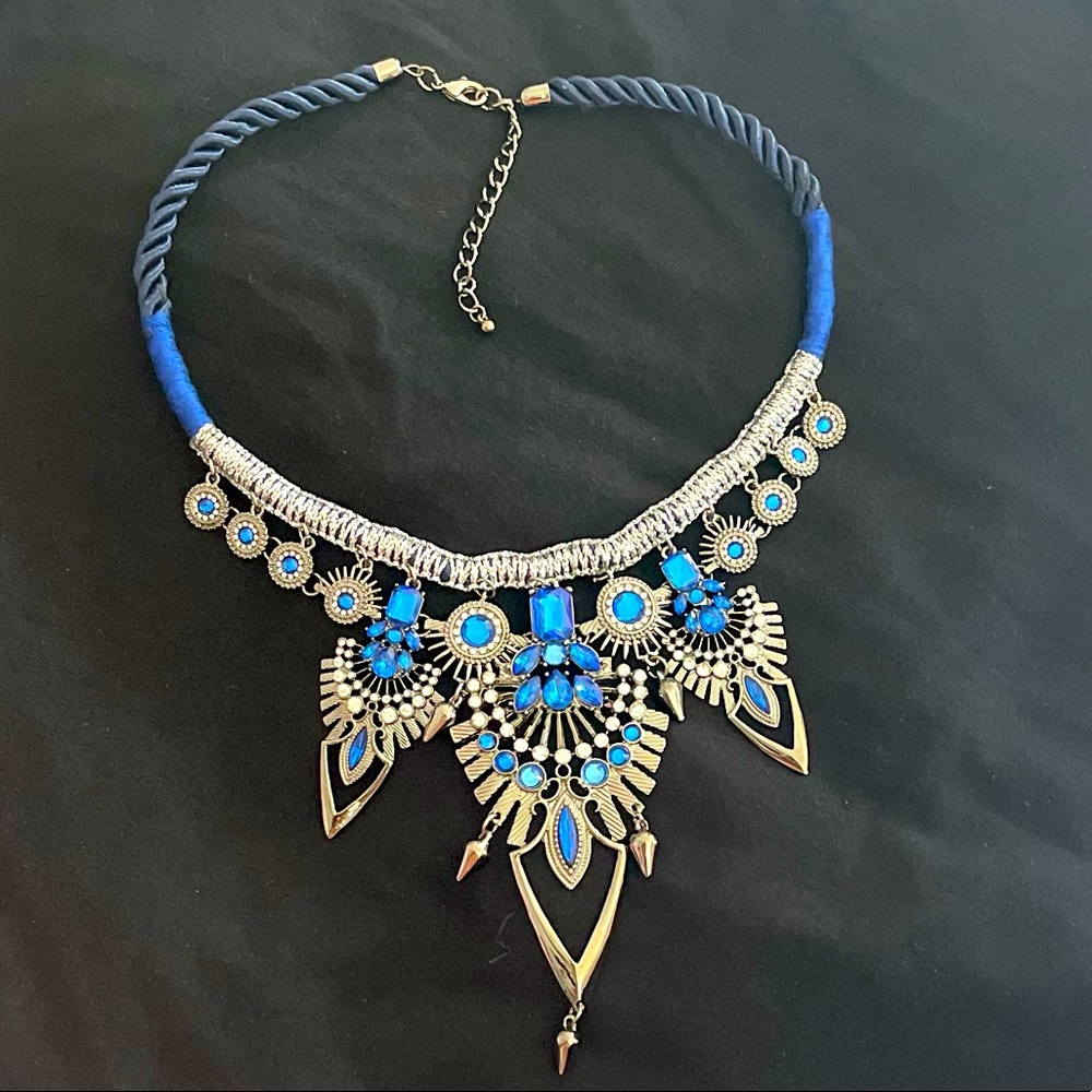 New Navy blue and silver necklace